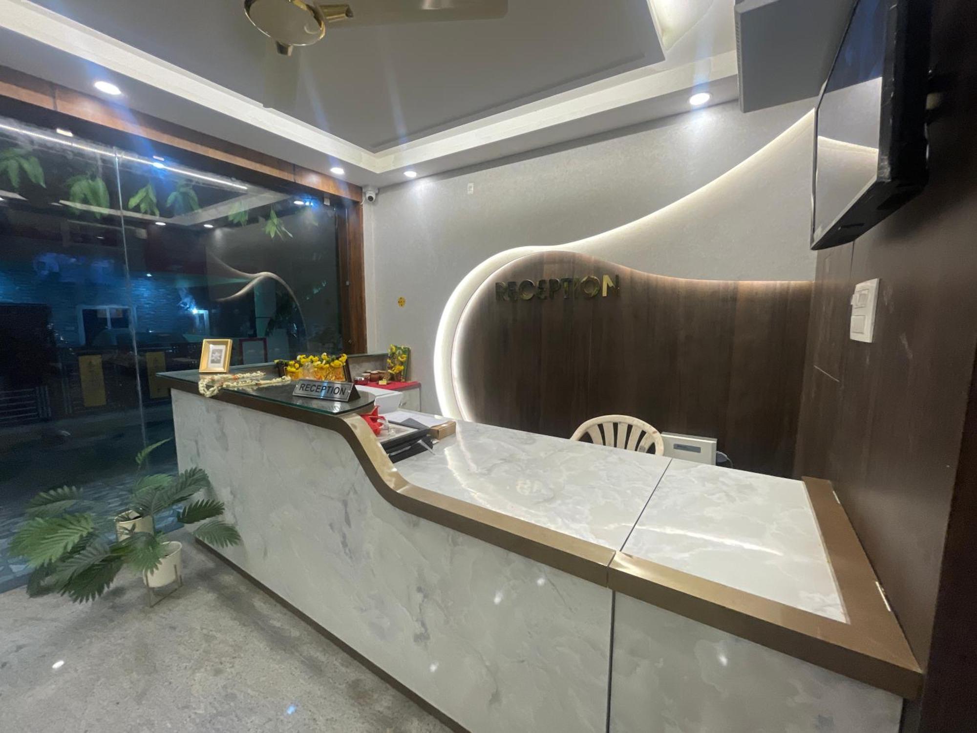 Hotel Sri Ganesh Residency Tirupati Exterior foto